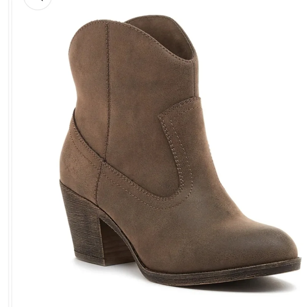 Rocket dog women's size 11 Soundoff Vintage Boot